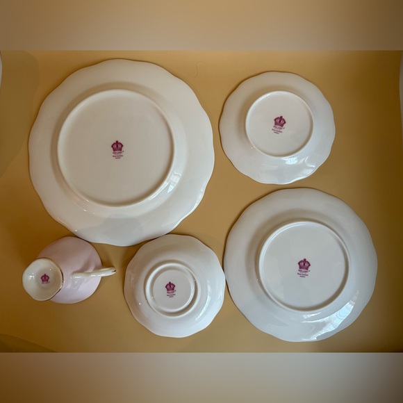 Royal Albert Rose Confetti 5-Piece Dinnerware Set - Picture 4 of 5